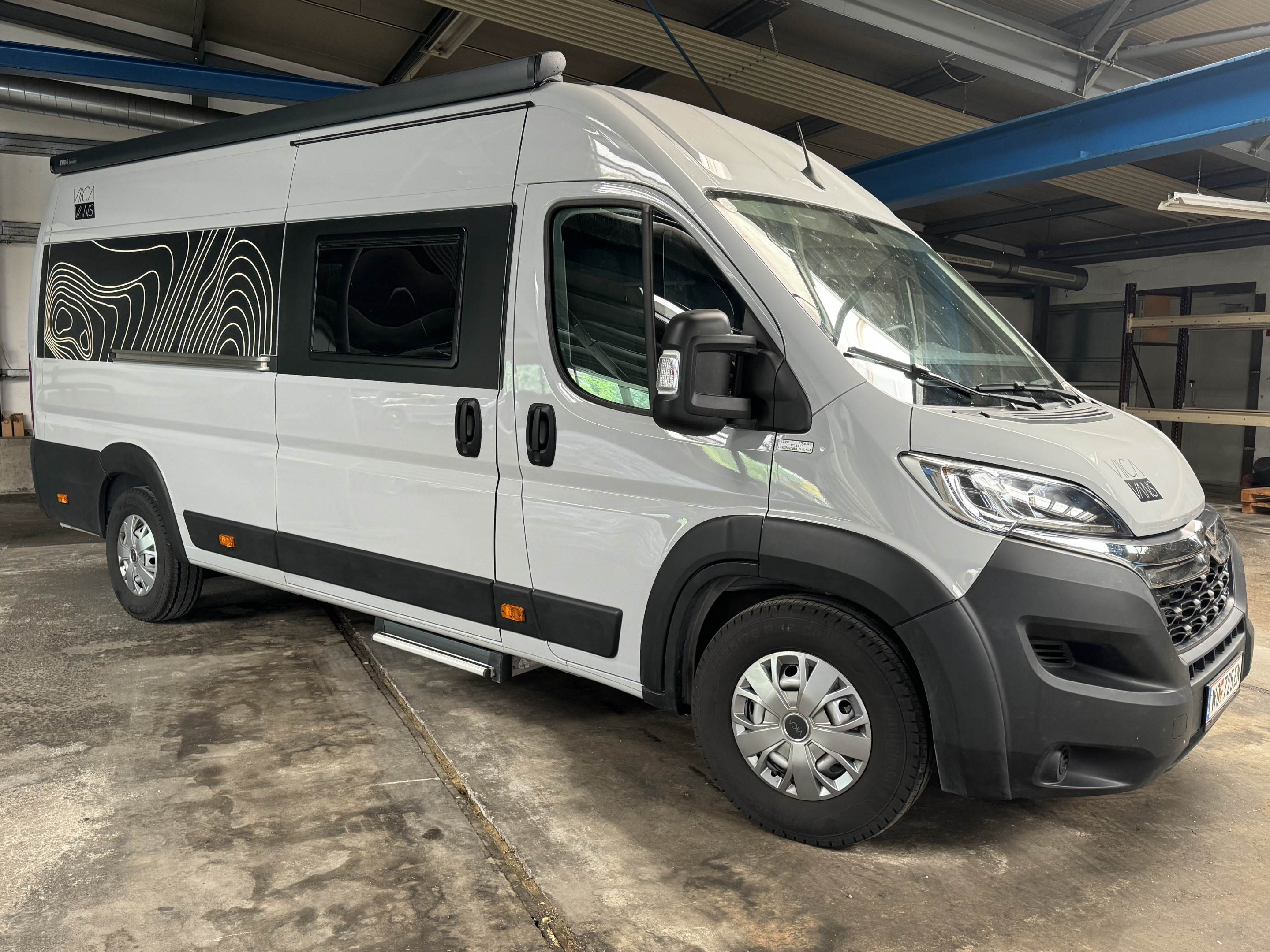 Hannes Camper Exchange Buy our used motorhomes Viica Vans 64