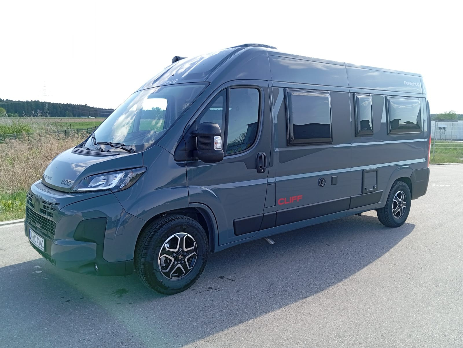 Hannes Camper Brse | Kaufe unsere gebrauchten Wohnmobile | Vanderer  Vanderer One